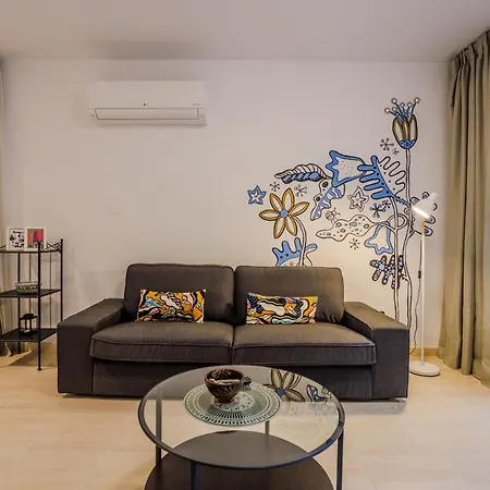 Holiday home Seaside Sun Kissed House With Pool In Tourist Area Paphos