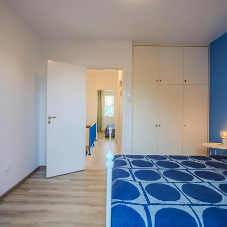 Holiday home Seaside Sun Kissed House With Pool In Tourist Area Paphos